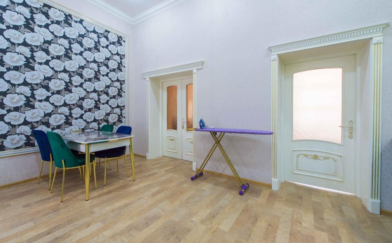 Stay Inn Lovely City Center Apartment Баку Екстер'єр фото